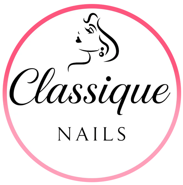 Classique Nails